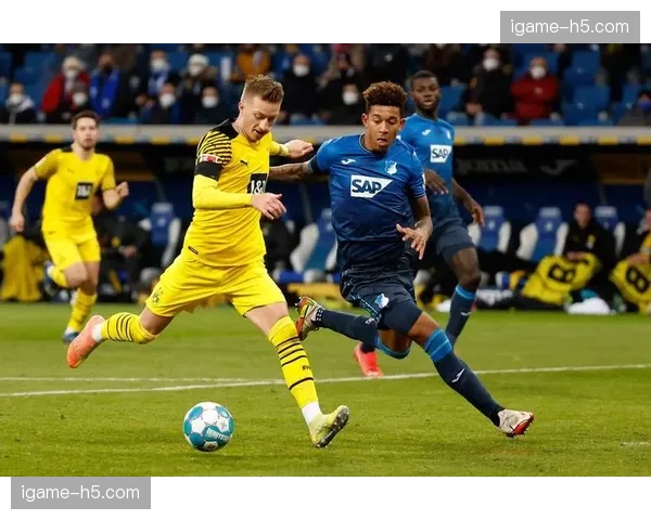 萨勒尼塔纳vs弗罗西诺内保级战前瞻，两队均以5-3-2防守阵型为基础